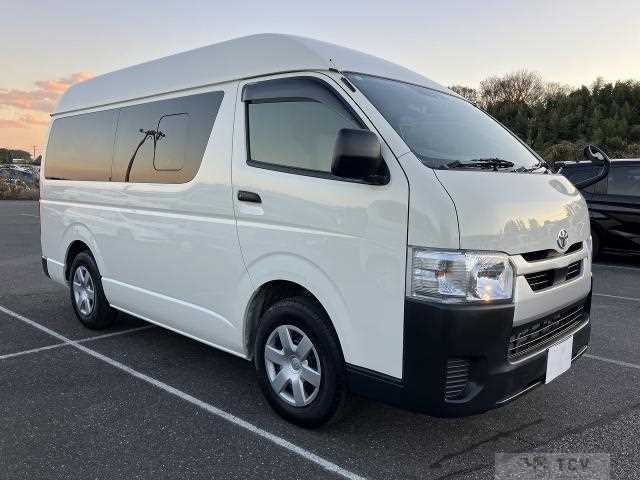 2022 Toyota Hiace Van
