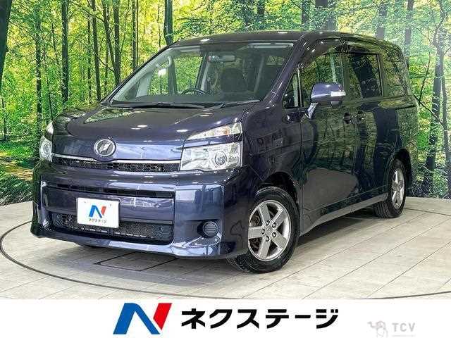 2011 Toyota Voxy