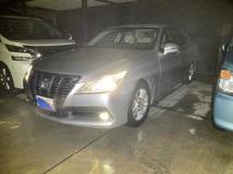 2014 Toyota Crown