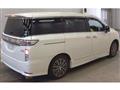 2015 Nissan Elgrand