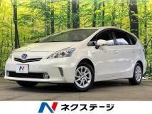 2013 Toyota PRIUS α