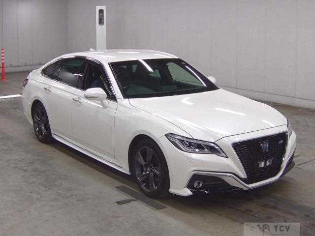 2020 Toyota Crown Hybrid