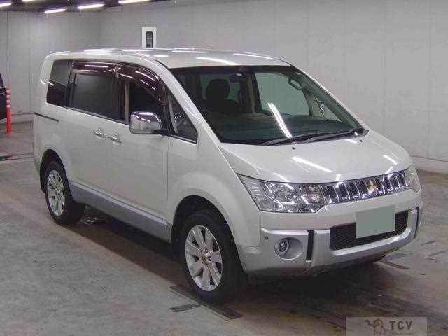 2009 Mitsubishi Delica D5