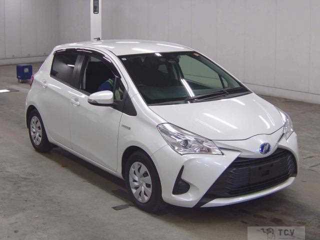2017 Toyota Vitz