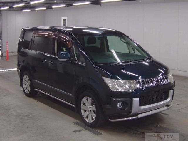 2010 Mitsubishi Delica D5