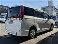 2014 Toyota Noah