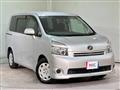 2009 Toyota Voxy