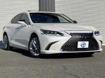 2019 Lexus ES