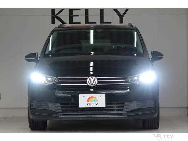 2016 Volkswagen Golf Touran