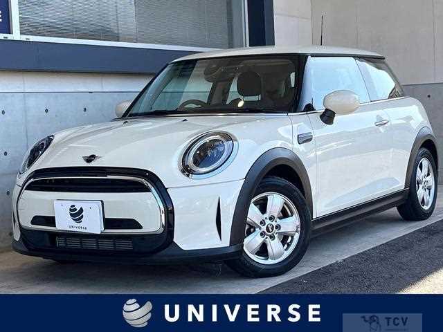 2022 BMW MINI