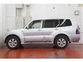 2006 Mitsubishi Pajero