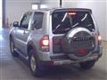 2007 Mitsubishi Pajero