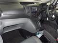 2025 Nissan NV200 VANETTE