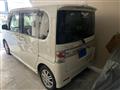 2010 Daihatsu Tanto