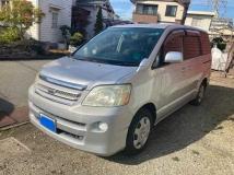 2007 Toyota Noah