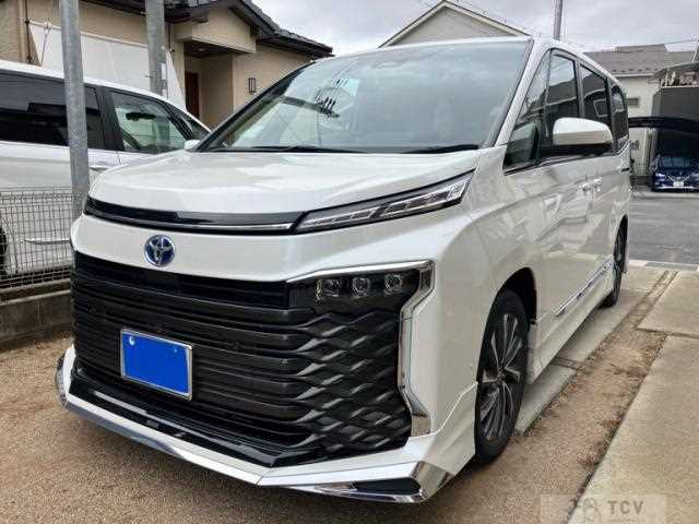 2024 Toyota Voxy
