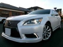 2016 Lexus LS