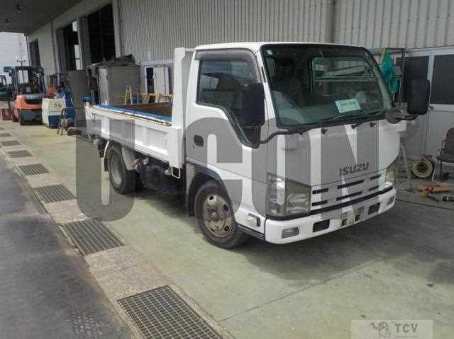 2012 Isuzu Elf Truck