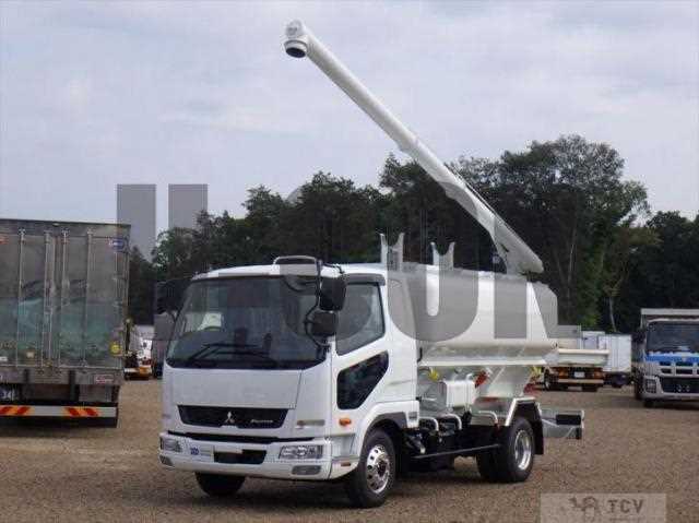 2025 Mitsubishi Fuso Fighter