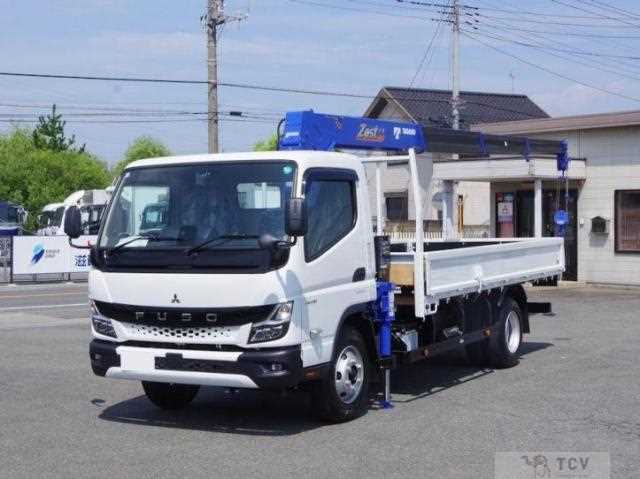 2025 Mitsubishi Fuso Canter