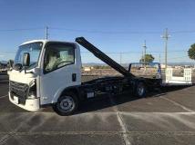 2025 Isuzu Elf Truck