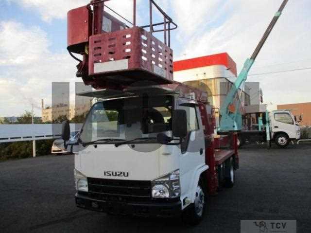 2010 Isuzu Elf Truck