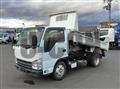 2014 Isuzu Elf Truck