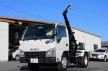 2011 Isuzu Elf Truck