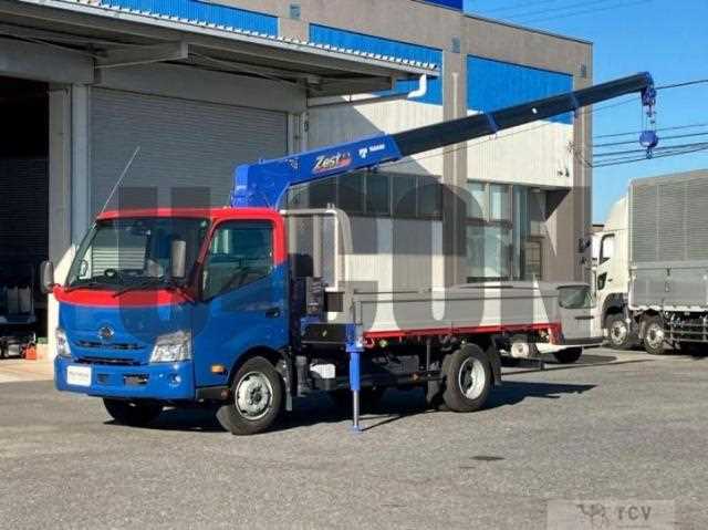 2023 Hino Dutro