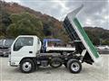 2013 Isuzu Elf Truck