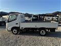2004 Toyota Dyna Truck