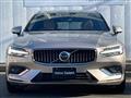 2025 Volvo V60