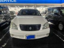 2004 Toyota Crown
