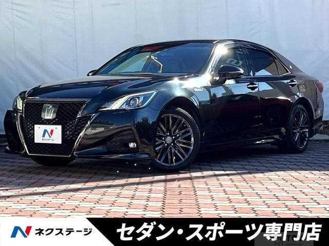 2017 Toyota Crown Hybrid