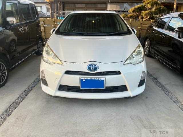 2013 Toyota AQUA