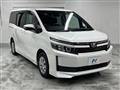 2016 Toyota Voxy