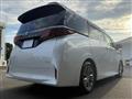 2025 Toyota Alphard Hybrid