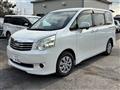 2012 Toyota Noah