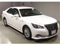 2016 Toyota Crown Hybrid