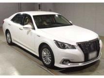 2016 Toyota Crown Hybrid