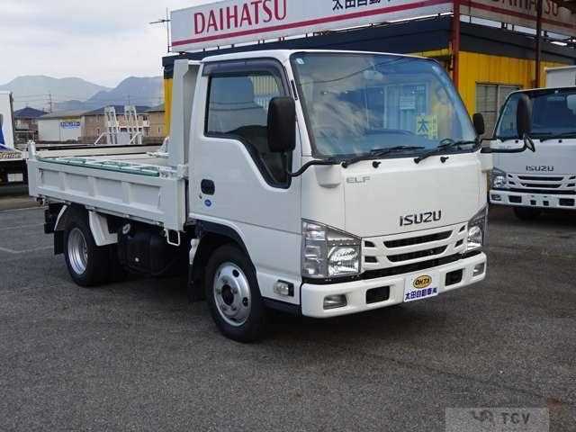 2017 Isuzu Elf Truck