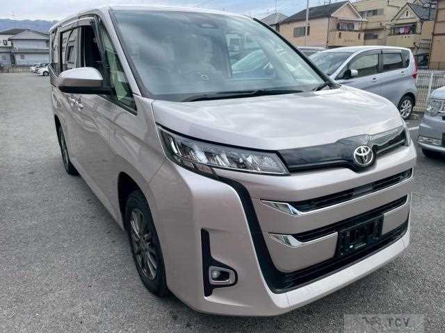 2022 Toyota Noah