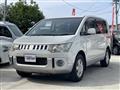 2012 Mitsubishi Delica D5