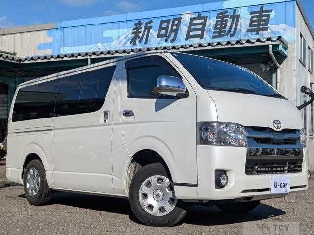 2018 Toyota Regiusace Van