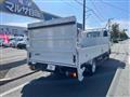 2018 Isuzu Elf Truck