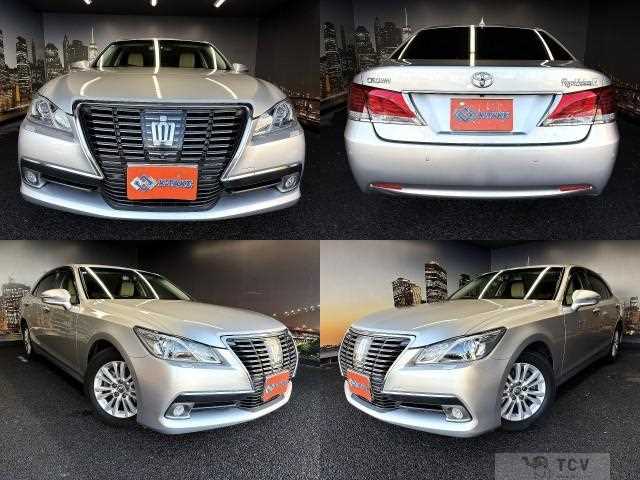 2013 Toyota Crown