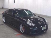 2016 Porsche Panamera