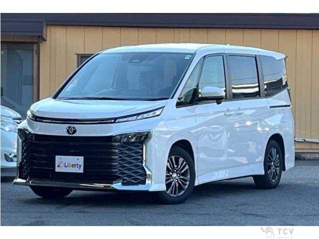 2022 Toyota Voxy