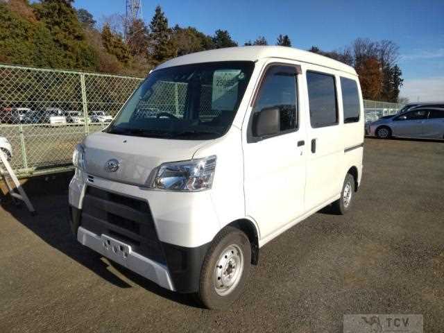 2018 Daihatsu Hijet Cargo