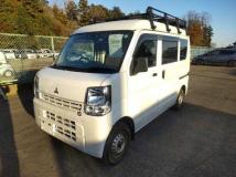 2019 Mitsubishi Minicab Van